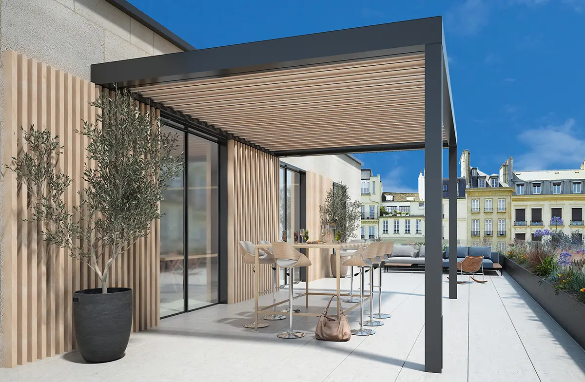 Pérgola adosada de lamas de aluminio Lily